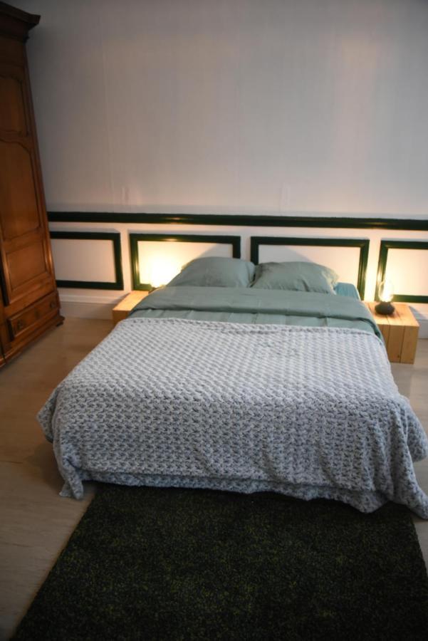 Le Piercot Hotell Liège Rom bilde